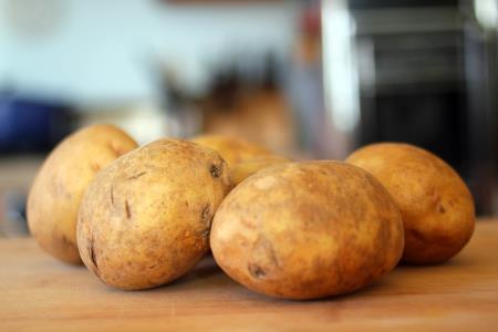 Ali je zdravo jesti krompir?
